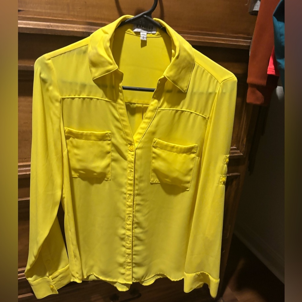 Express “the portfolio shirt”